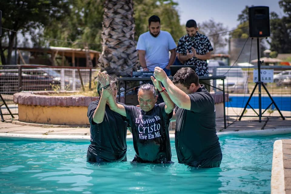 Entregan voluntariamente la vida a Cristo. 